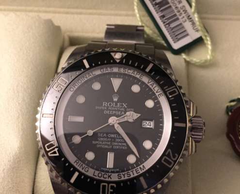 Sell Rolex Wokingham - sell Rolex Berkshire Hampshire Surrey - Premier Acquisitions we buy Rolex